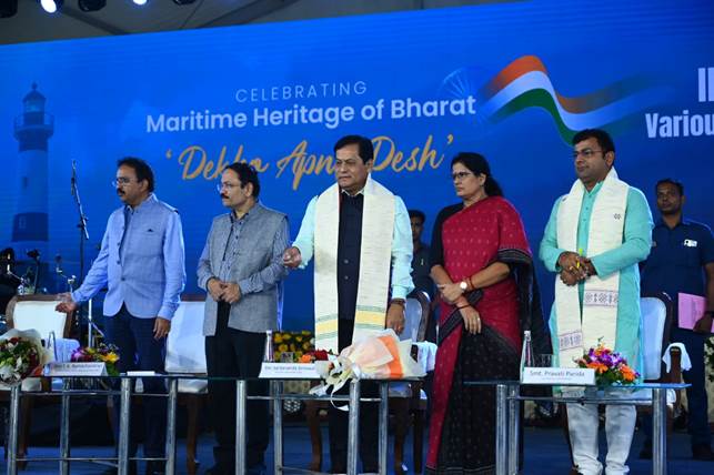 Sonowal reinforces importance of lighthouse tourism in India