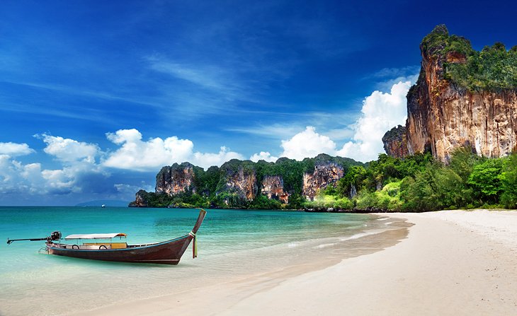 Thailand eases rules for foreign visitors to reboot tourism