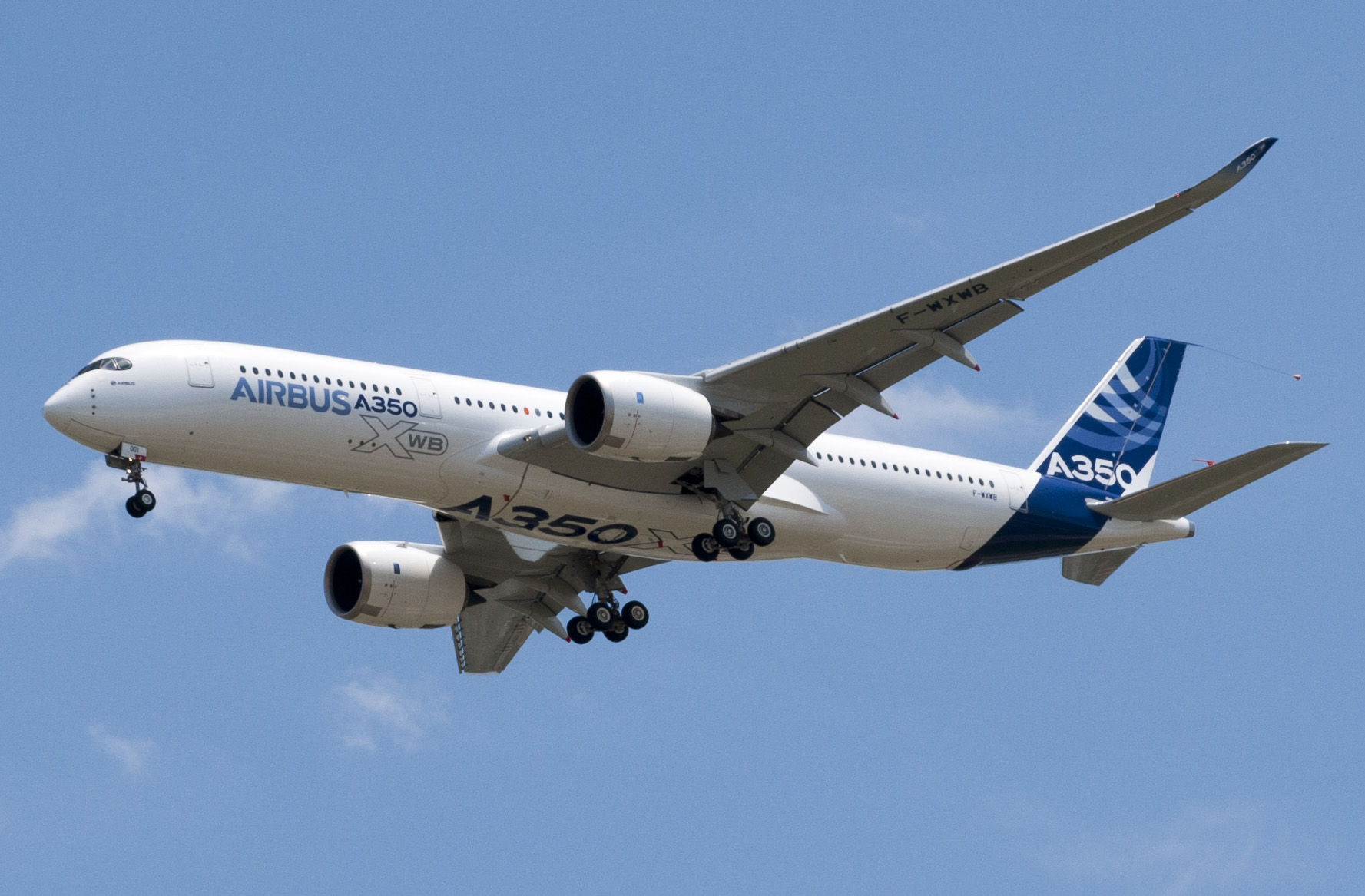 Airbus in taks with Tatas, Indian carriers for wide-body A350XWB planes