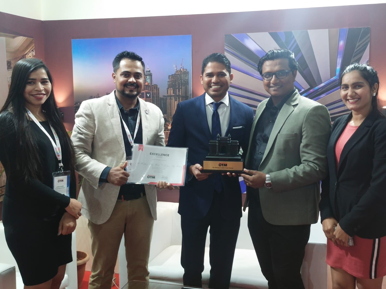 AL Habtoor City Hotel Collection by Hilton received ‘Best Stall Design’ award at OTM 2022 edition