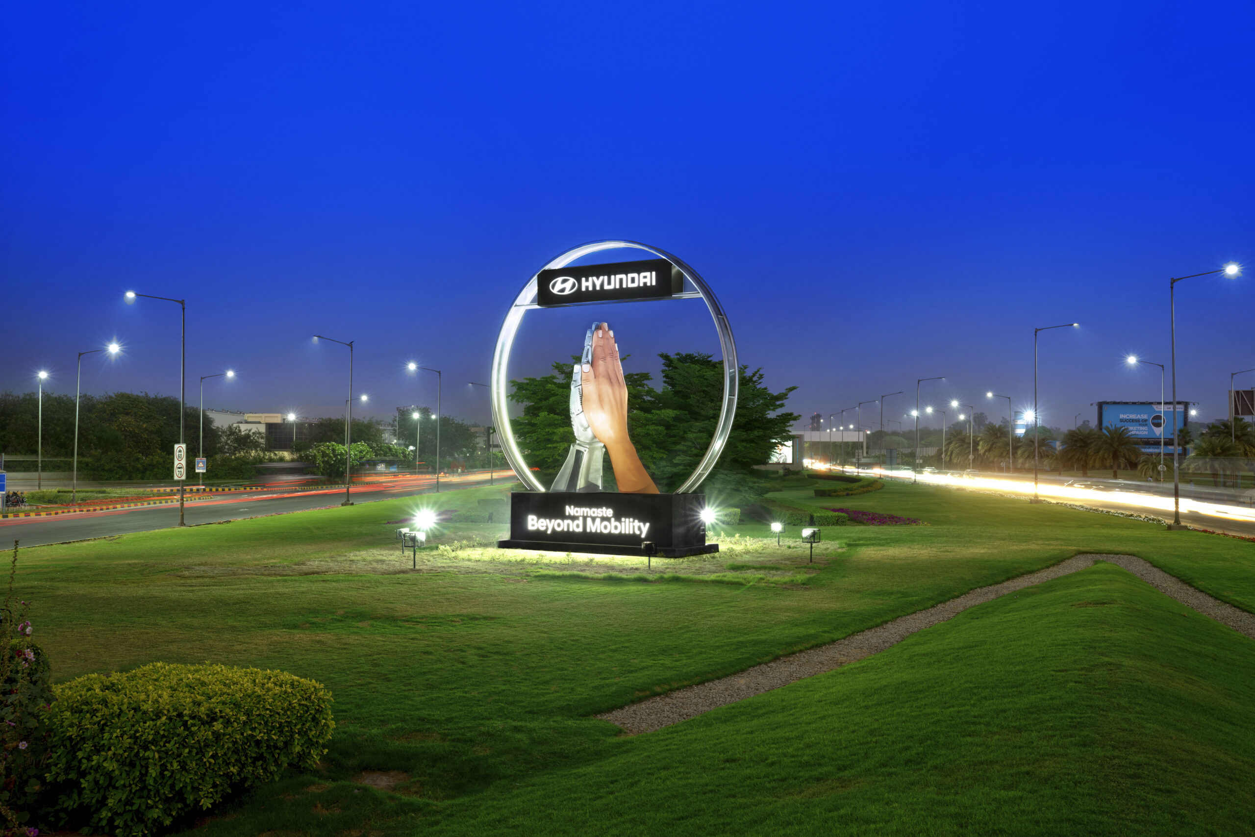 Hyundai Motor brings up an iconic installation near IGI Airport, New Delhi