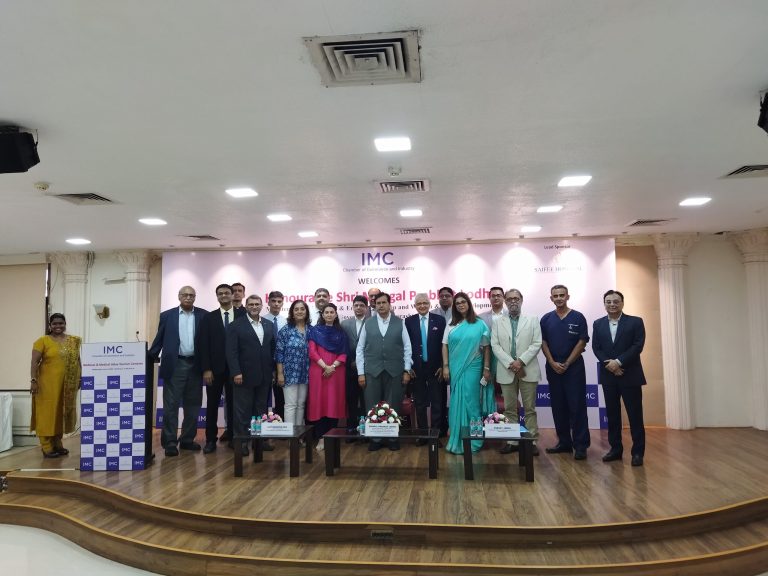 Maharashtra Minister calls for industry suggestions to draft Medical Tourism Policy