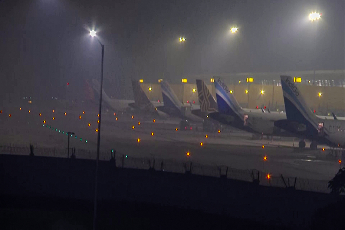 Delhi Airport Main Runway Faces Week-Long Delay in Reopening