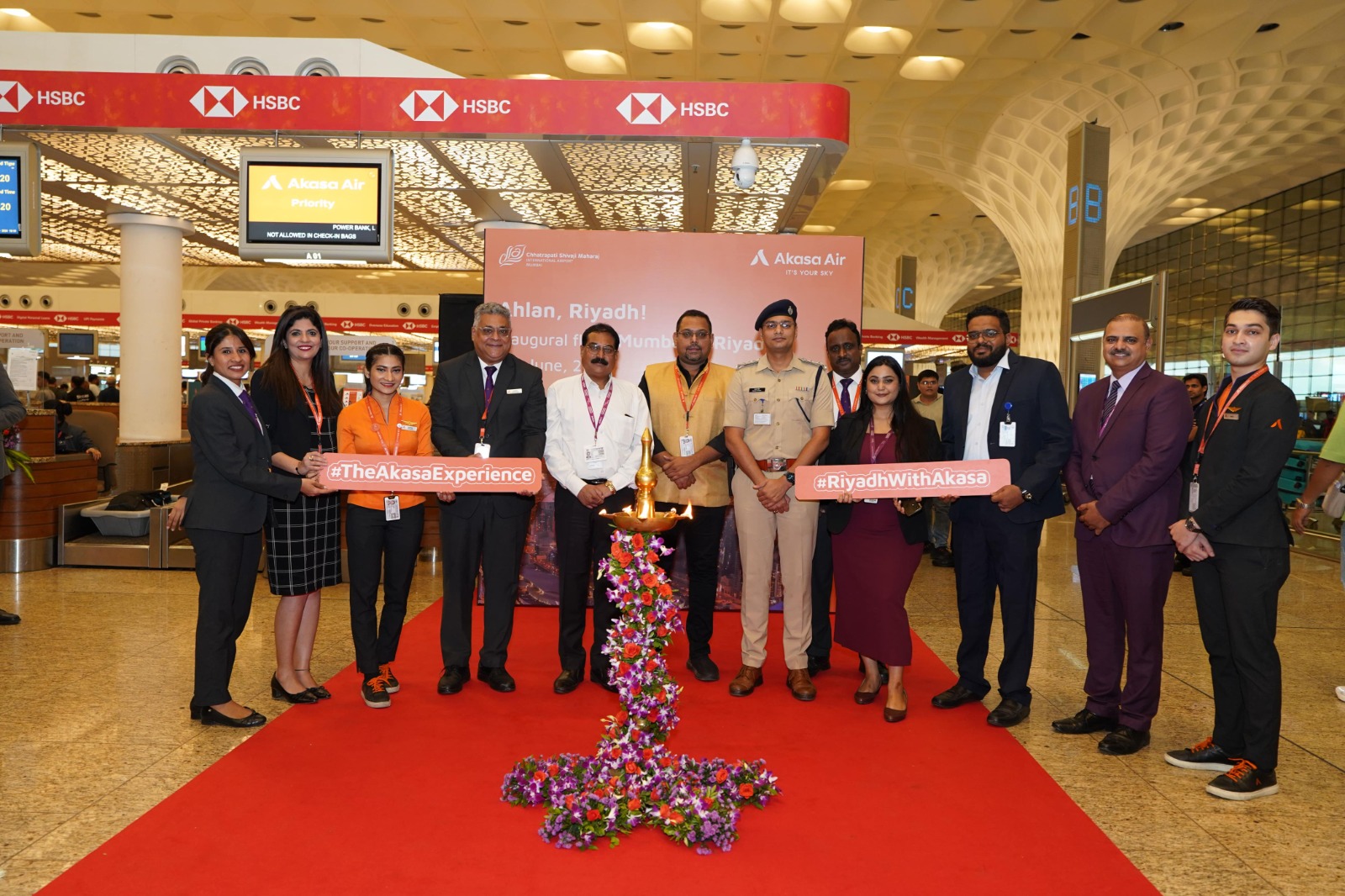 Akasa Air launches Mumbai-Riyadh route, expanding its international presence