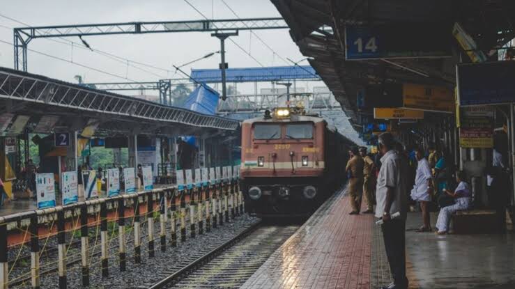 Ashwini Vaishnaw Commits to Implementing Kavach Safety System Across Entire Indian Railways Network