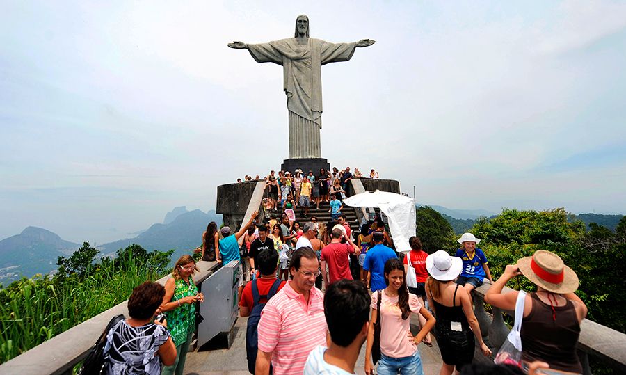 Brazil to tap growing tourism with goal of 10mn visitors by 2027