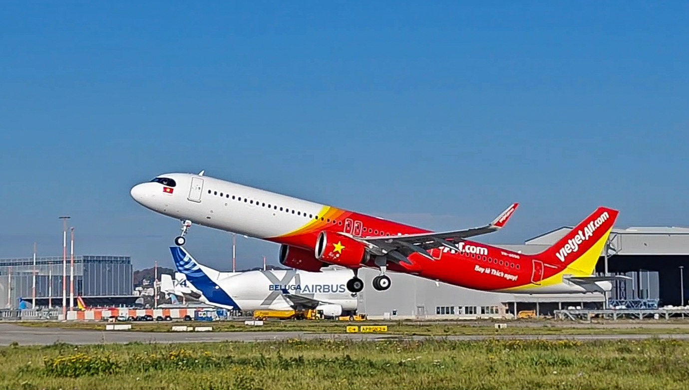 Vietjet expands fleet with new 111th Airbus A321neo ACF