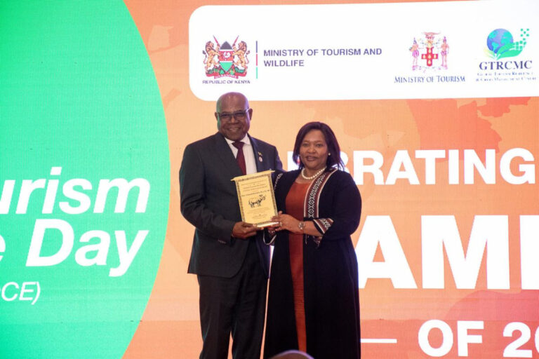 Jamaica’s Tourism Minister Receives Global Tourism Resilience Lifetime Achievement Award in Nairobi
