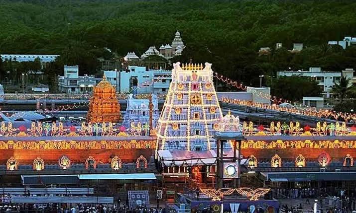 Temple Tourism drives double-digital growth in South India’s intercity EV Travel: Fresh Bus Tirupati is a temple town in Andhra Pradesh.